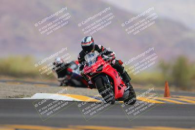 media/Sep-11-2022-SoCal Trackdays (Sun) [[81b7e951af]]/Turn 14 (1130am)/